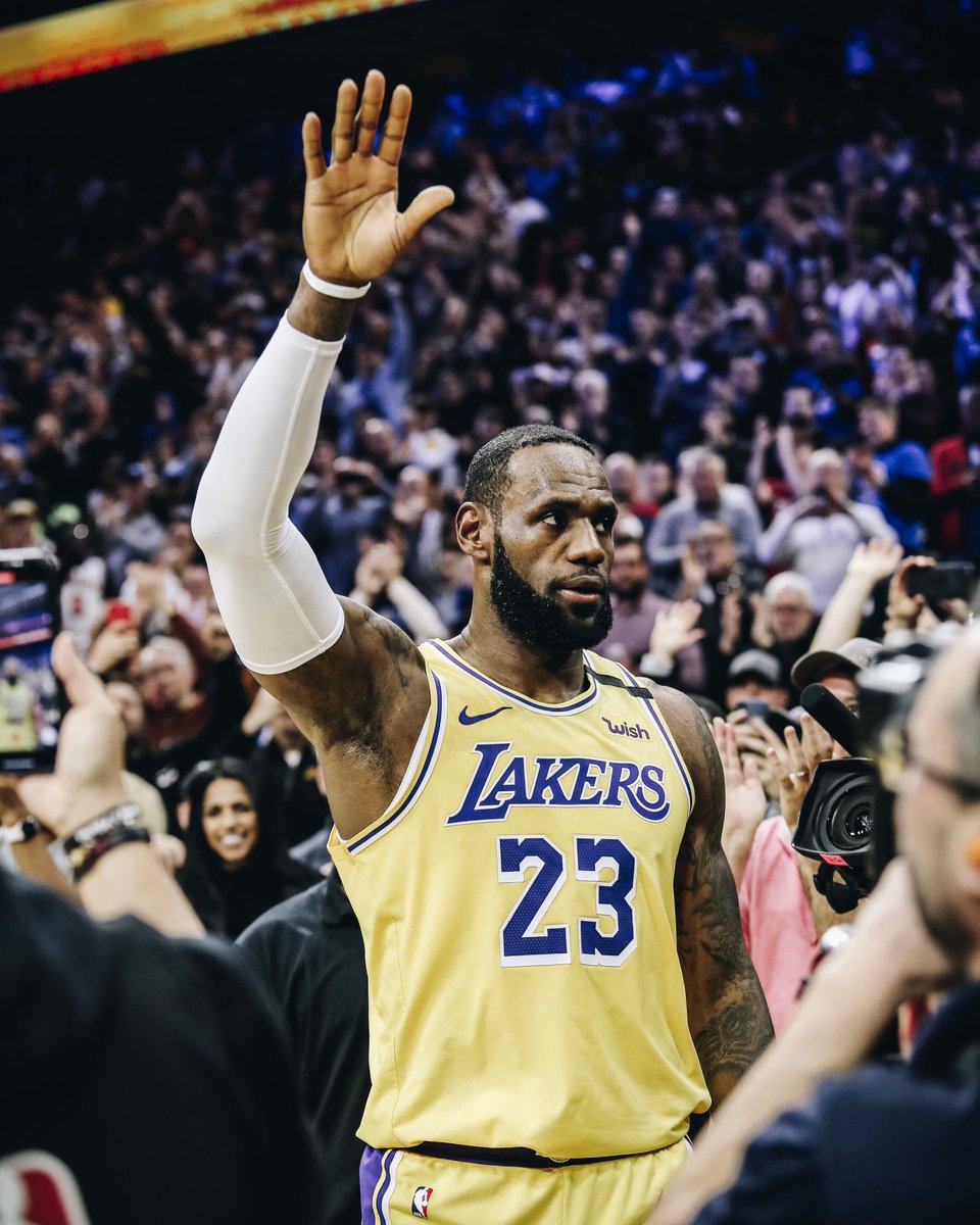 sixers's tweet photo. Congrats to the King for becoming the 3rd all-time leading scorer. 👑 https://t.co/aLXdpN10mm