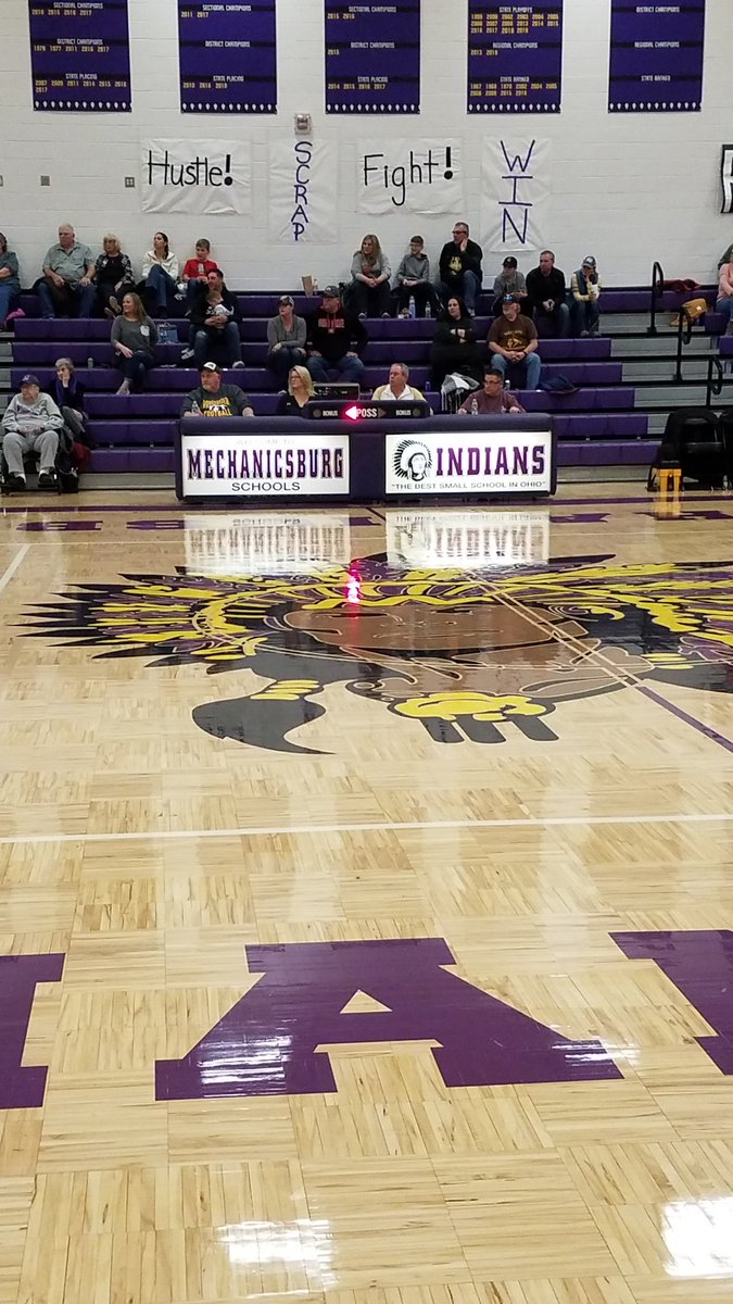 Snowy drive from home to Mechanicsburg 2nd game of  the day featuring an alumnus Kasey Schipfer it's a LIFESTYLE