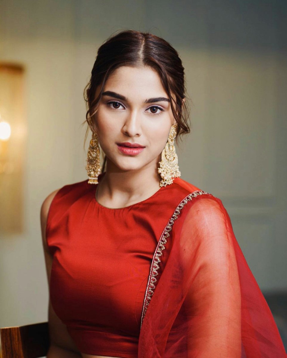 saieemanjrekarr's tweet photo. Just in time ✨ #SaieeManjrekar
#HappyRepublicDay2020 #RepublicDay2020 #HappyRepublicDay #RepublicDayIndia #RepublicDay https://t.co/uC9kCjZFws