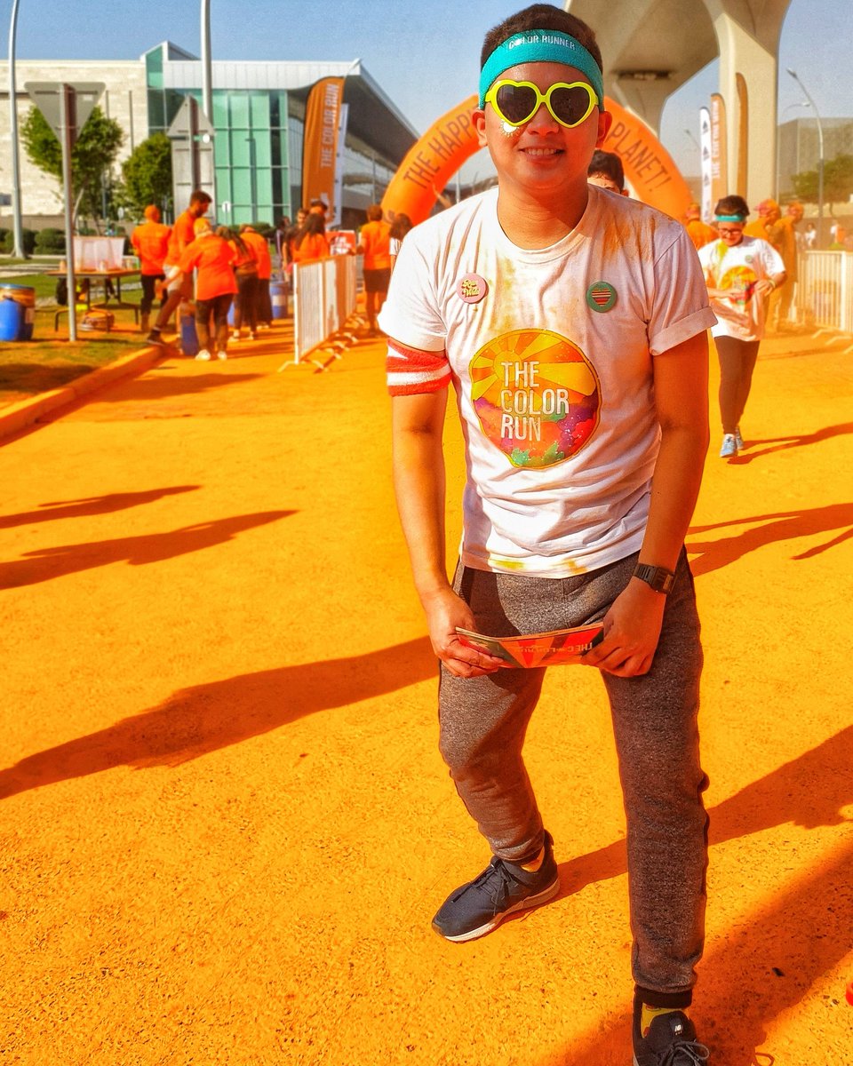 sirmakiii's tweet photo. #Happiest5k #ColorRunQatar #ColorRun2020 @ILQLive @qatarnews @VisitQatar @qatarevents @colorrunqatar @iloveqatar https://t.co/TCQgORSWD9