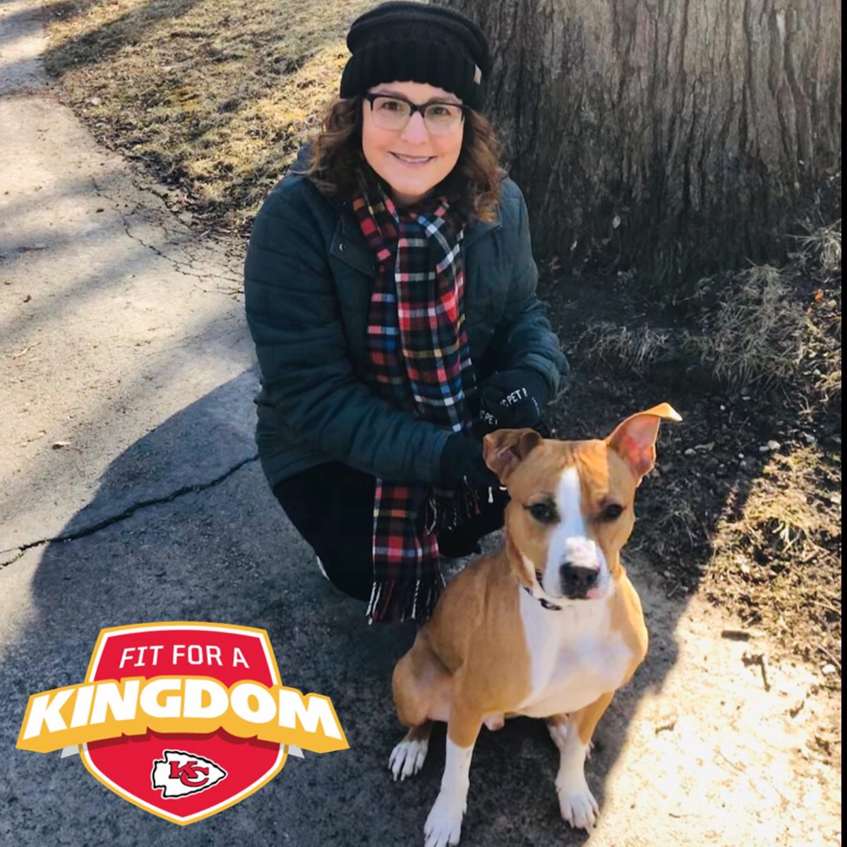 cmosemak's tweet photo. @brittanylynne8 We adopted this sweetie 2 days before AFC Championship &amp; named him Chief! 🐾💛❤️ #kcpetproject #rescuedog #kcchiefs https://t.co/9NI8zpExdz