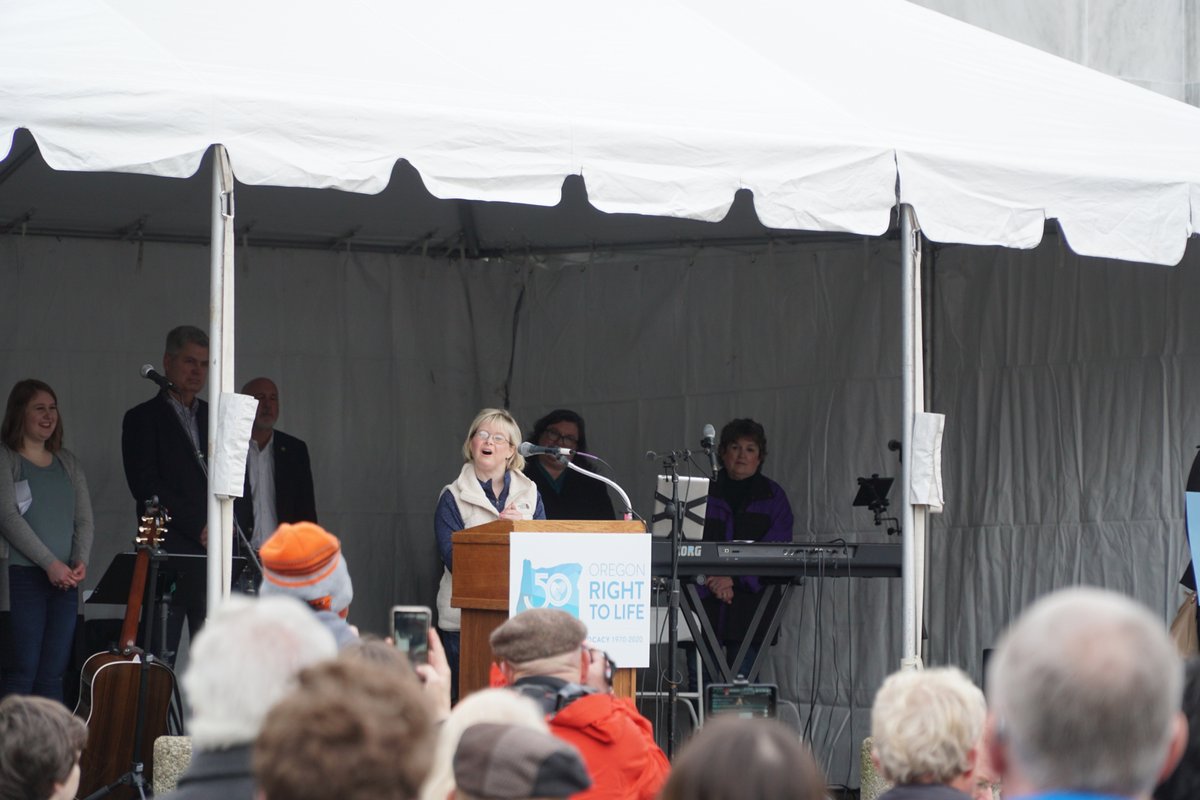 danjholcomb's tweet image. "Speak up for those who cannot speak for themselves, for the rights of all who need an advocate!" - Proverbs 31:8

We had a good rally today speaking up for babies in the womb at the Oregon Right to Life march. Let's be in favor of life - from womb to tomb! ☺️
#TogetherWeAdvocate