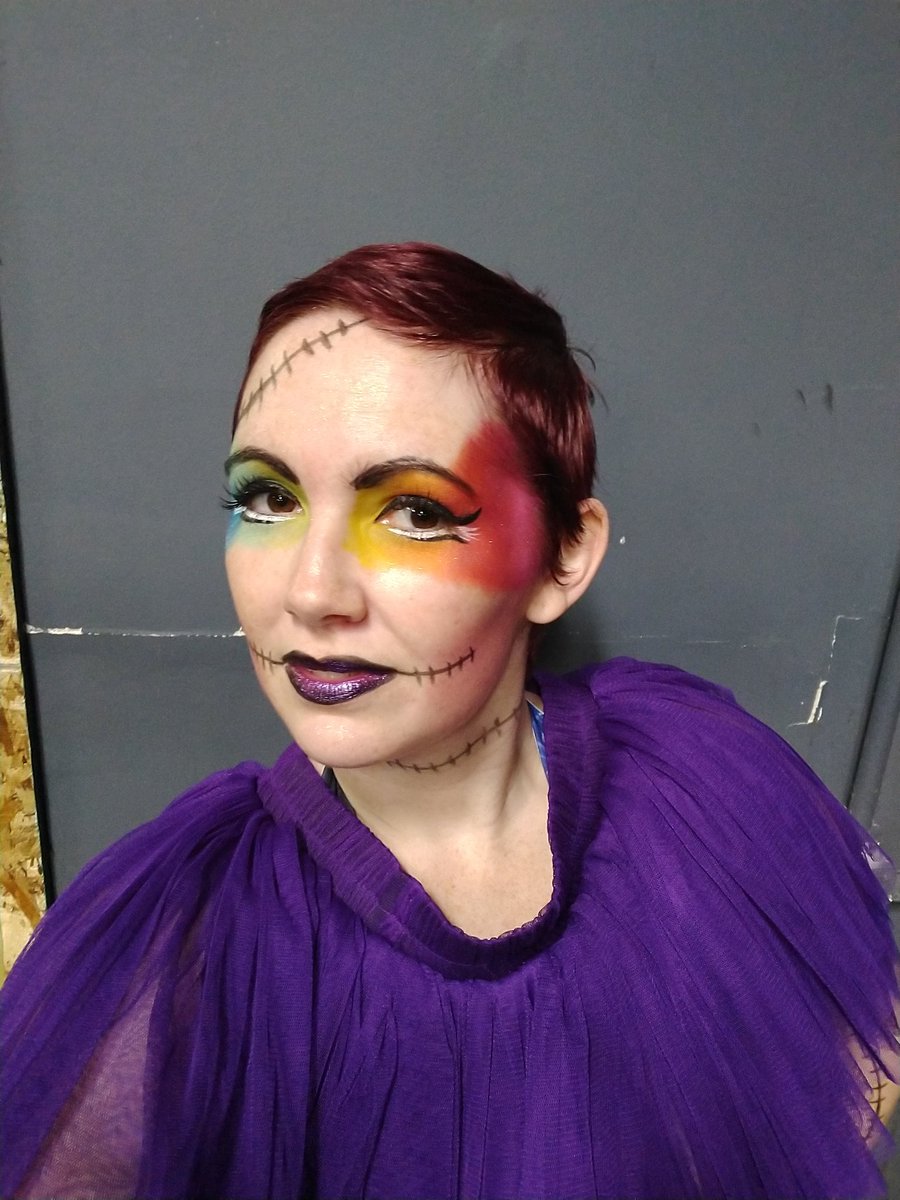 ScarlettHairdye's tweet photo. Behold the Trapper Keeper of Terror! The Technicolor Tiger! Lisa Frankenstein's Monster wrestles again! #jelloevolved #weirdwrestling https://t.co/kFWsIXxLor