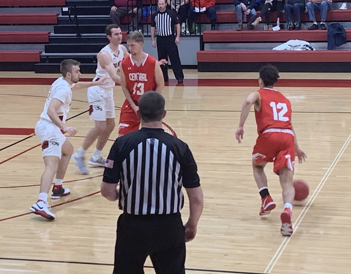 hawkalums's tweet image. Central College travels to Cedar Rapids to take on Coe College in American Rivers Conference Men’s Basketball. #GoDutch #GoJake ⁦@TWELVEHAMMER⁩ ⁦@CentralDutch⁩ ⁦@centralmbball⁩