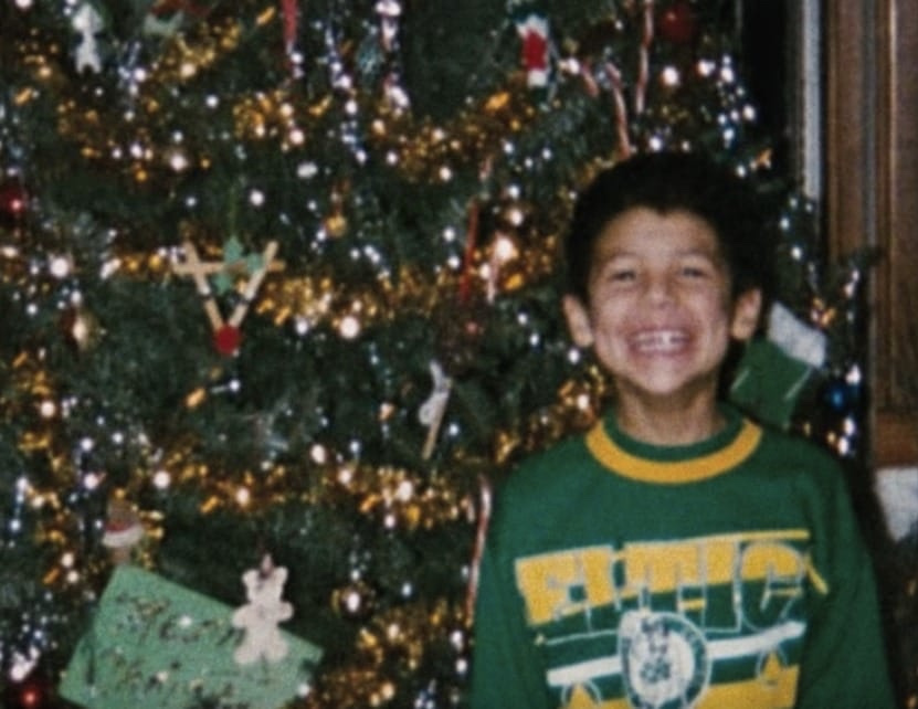 sheismetoo's tweet photo. The Child Inside: A Different View of Aaron Hernandez https://t.co/aTccWc9gJp https://t.co/zxdFVbkWvp