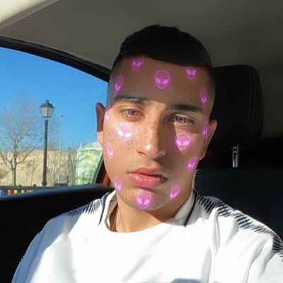 iamcorella's tweet photo. #NuevaFotoDePerfil https://t.co/wsg5ke9kJW