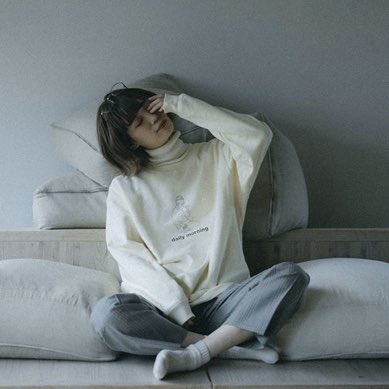spoon__store's tweet photo. 《プレゼント企画🎁》
抽選で1名様にdaily series(ナチュラル)スウェットをプレゼント！🥄

参加方法
① @spoon__store をフォロー
②この投稿をRT！
1/31 23:59まで

当選発表　2/2 DMよりご連絡させていただきます✉️

インスタでもプレゼント企画実施中です！🐻💨
https://t.co/FhYfIg1EYM https://t.co/6ggwDzzUg0