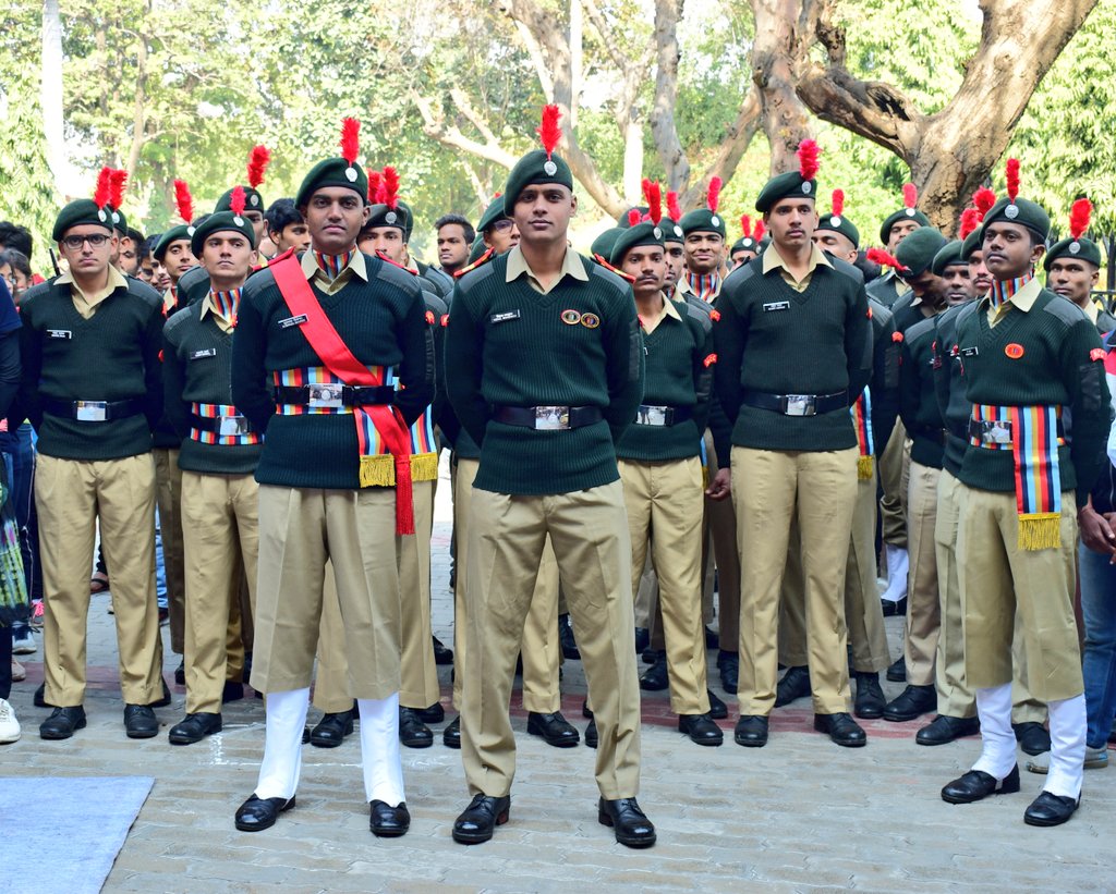 arsdncc7dbn's tweet photo. ARSD #NCC CRLEBRATES
#RepublicDay ( 26 JAN 2020 ) 
MISSION INDRA DHANUSH THEME
Mode of conduct :- Celebration / Event / Culture.
No. of cadets :- 40(FORTY)
College :- ARSD COLLEGE
A.N.O. :- Lt. (Dr.) SANDEEP
Location:- ARSD COLLEGE
~ JUO @BijanderDKK
@arsdcollegedu #गणतंत्रदिवस https://t.co/HDaDxs9pdF