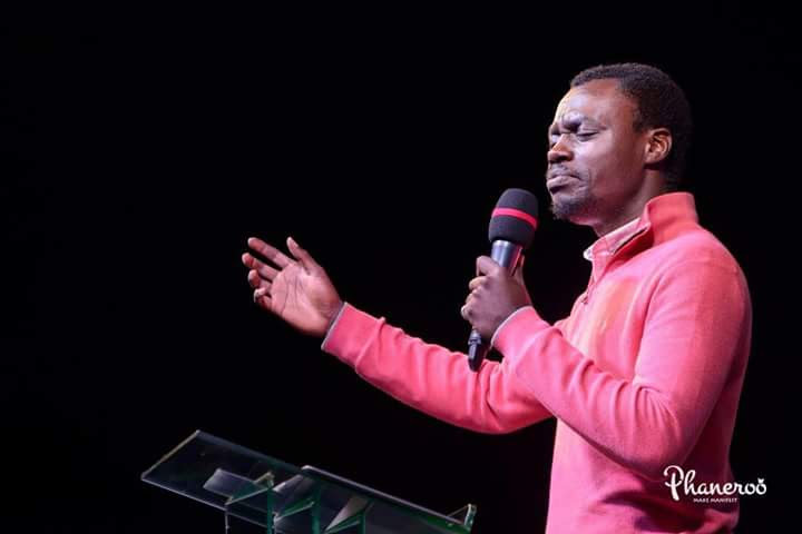OlweroJohn's tweet photo. Father, I thank you for your Word. I thank you for the places in you that you take me daily. Thank you for the liberties of access that I walk in everyday. To the glory of your name. Amen. #PhanerooDevotion #PhanerooGuluCrusade
#ConAttyExposed
#KenyaVsSouthAfrica
#الجهراء https://t.co/3m7XxY9vDx