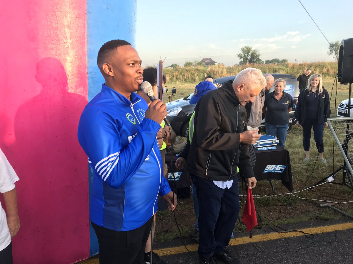 MidvaalLM's tweet image. The Midvaal @FastOneCycle Challenge 2020 has been officially launched by our Executive Mayor Ald @BonganiBaloyiEM. A great event for cyclists and spectators! Good luck to all participants! 😁

#ProudlyMidvaal