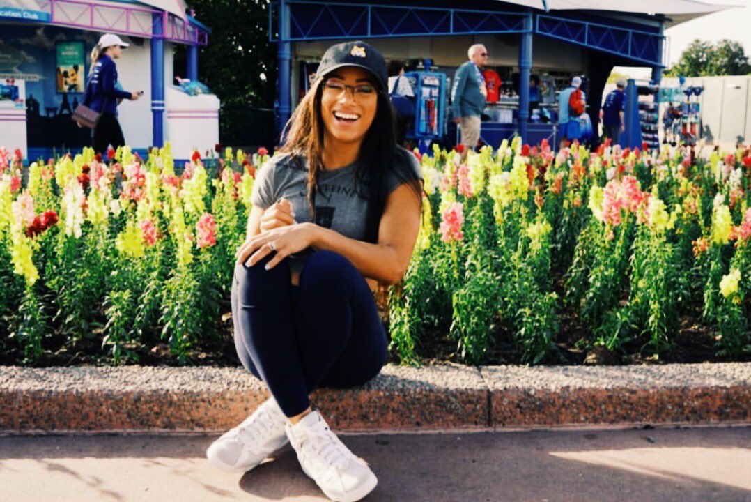 aduncsx's tweet photo. happy birthday Mercedes!! 

thank you for entertaining and inspiring so many of us. 

you deserve nothing but happiness. 

we love you, rich queen 💙

#HappyBirthdaySasha #LegitBossDay https://t.co/oabmCKlVX6