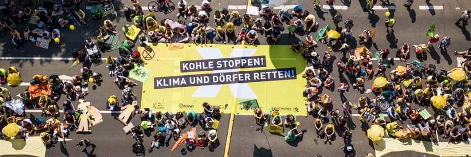 BuirerFuerBuir's tweet photo. SO., 8. MÄRZ UM 11:30 Dorfspaziergang "Nicht Mit Uns Herr Laschet" - Zeigen wir @ArminLaschet u Kohlekumpeln: Wir lassen uns DAS nicht gefallen. Am 06.10.2018 waren wir 50.000 am Hambi. JETZT sind die Dörfer dran! Kommt und helft. Ändern wir die Richtung. 
https://t.co/LnP4gfvOHD https://t.co/7x2bmXgiKH