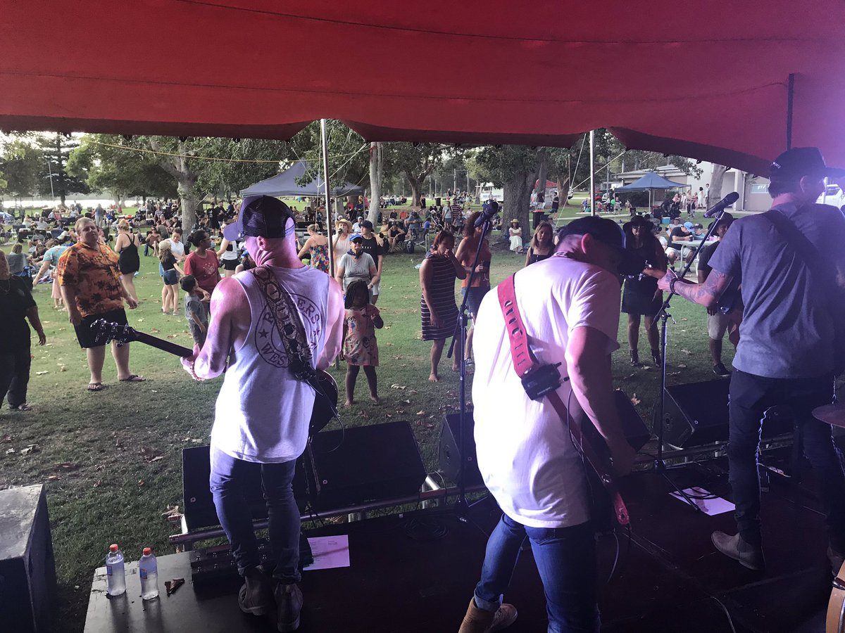 lakemac's tweet photo. Thatโs a wrap on the 2020 #LakeMac Festival. We thank all those who came out and supported one or some of our six events around the Lake over the past two days. It was wonderful to see your happy faces throughout the weekend. #lakemacfestival #latemac #letslakemac #ourlakemac https://t.co/FFRNIf2qEa