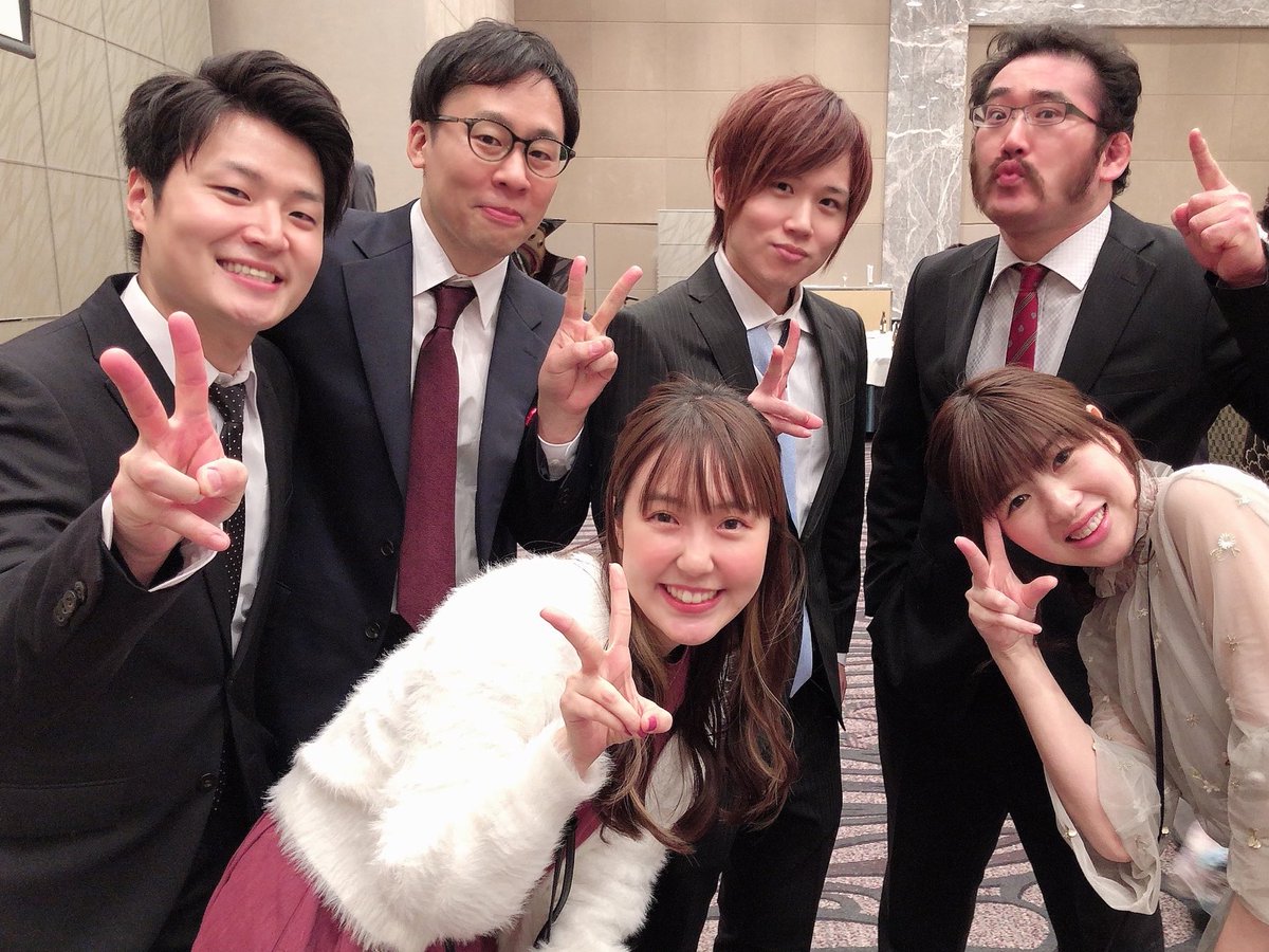 小松昌平 ネクタイどうなってるんですか ってご意見あったのでこちらです リングタイってやつらしいです 僕もお店で知りました なんとかおしゃれしようと頑張りました 小松昌平 ネクタイどうなってるんですか ってご意見あったのでこちらです リングタイってやつらしいです 僕もお店で知りました なんとかおしゃれしようと頑張りました