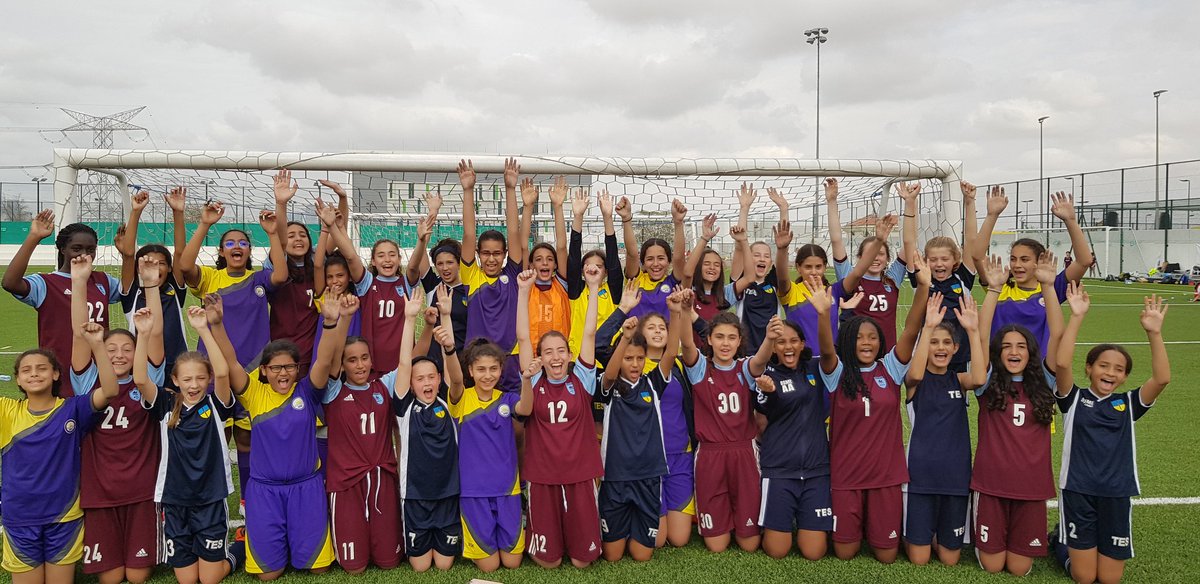 teskuwait's tweet photo. Kuwait teams supported each other throughout the girls football tournament! Well done Kuwait 
@neskuwait https://t.co/iCGmPEBUKJ