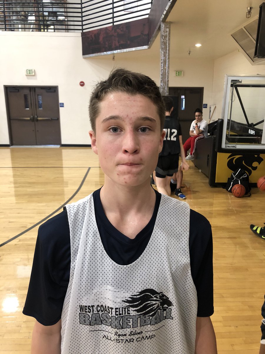 JuliusVElite0's tweet photo. 2025 Dylan Gomez PG scores has nice range on 3 & does a really good job hitting jumpers off the dribble. One of the top Guards in SoCal. Has the ability to play on & off the ball. @RyanSilver1 @WCEBball #JrAACamp https://t.co/FNIgLqVOhw