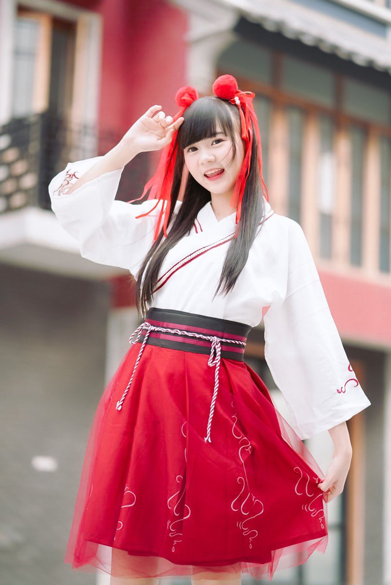 สีแดงจากสำนักสยามดรีมงับ อะจ๊ากกก ☁️❤️
#SiamDream #サイドリ