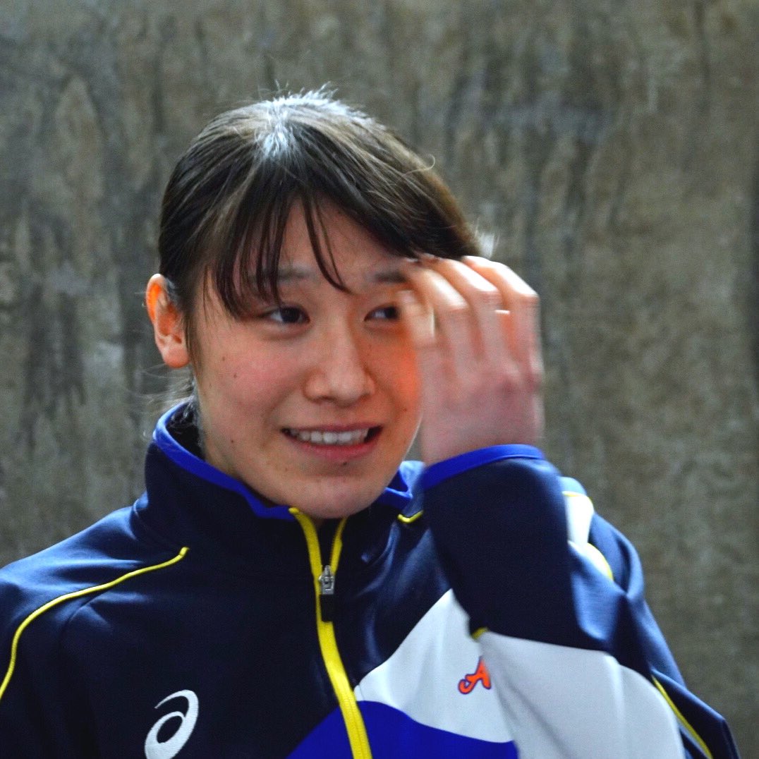 LOVEAIKUROGO's tweet photo. Vリーグファイナル会場に
石川真佑ちゃん降臨😊

#石川真佑 選手
#東レアローズ
#vリーグ 
#女子バレー
#201920vleague 
#もうすぐ決勝スタート
#dazn 
#国立代々木競技場第一体育館 https://t.co/TIjtqbXCtL