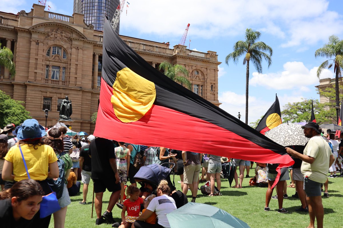 SamHagaman's tweet photo. #InvasionDay at Meanjin (Brisbane). #AlwaysWasAlwaysWillBe #TruthTelling https://t.co/svtyhTwgbG