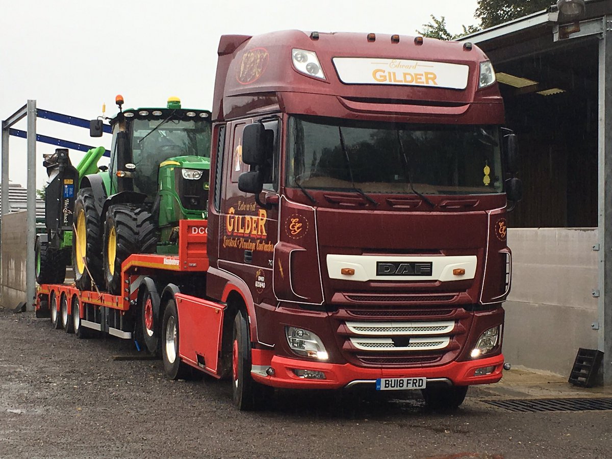 A few pictures of our Lowloader in action #machinerytransport #vehiclemovments