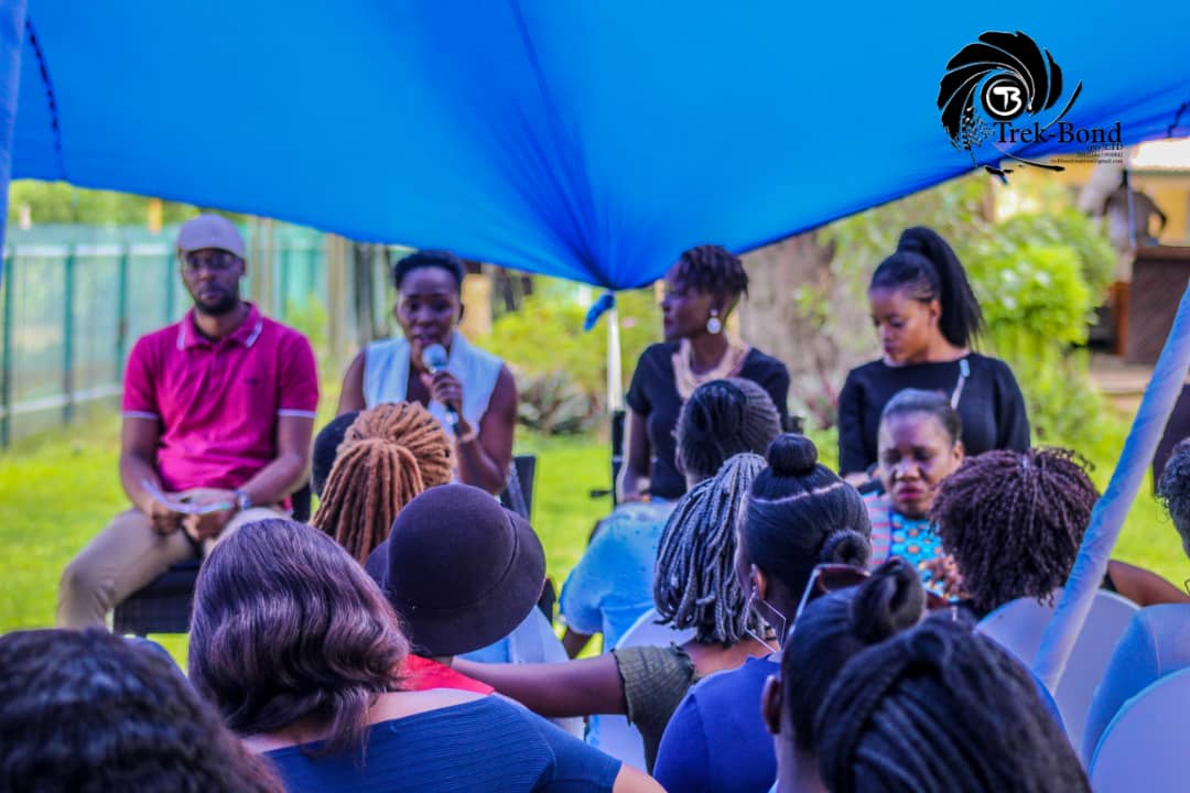 BogoloKenewendo's tweet image. Shout out to the @MolayaKgosi team for delivering #MKsessions #6ds in Maun yesterday. Malebo go ba  Maun, re lebogela kemo nokeng.. le kamoso betsho! #Financialempowerment season just began.. up GC! #20plenty #weBuild #StrongerTogether