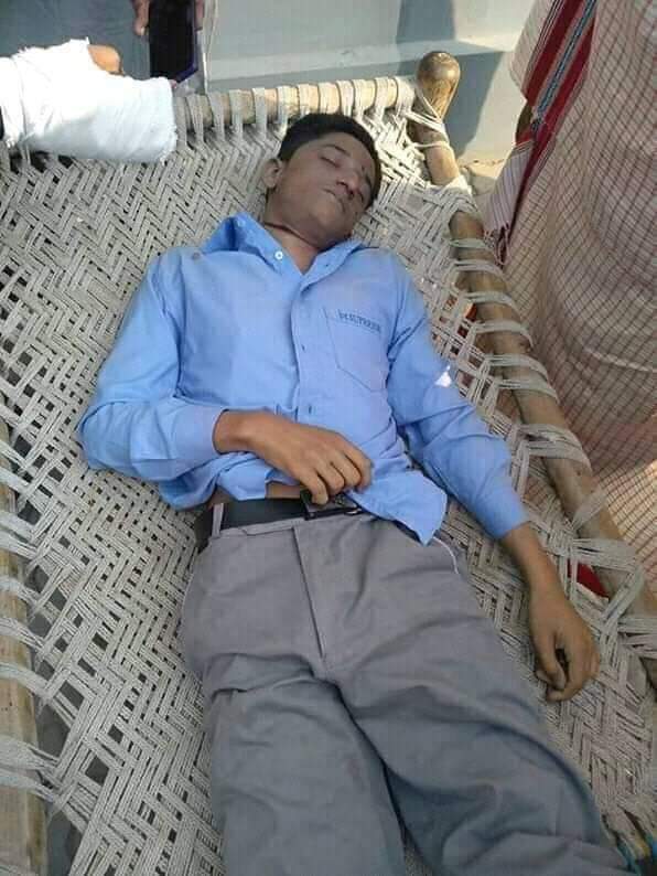khubaibzafar8's tweet photo. اسى چوک میں خون بہتا رہا ہے
اسى چوک میں قاتلوں کو پکڑ کے سزا دو سزا دو۔۔!
#JusticeForAbubakar https://t.co/qO4CdvQbNQ