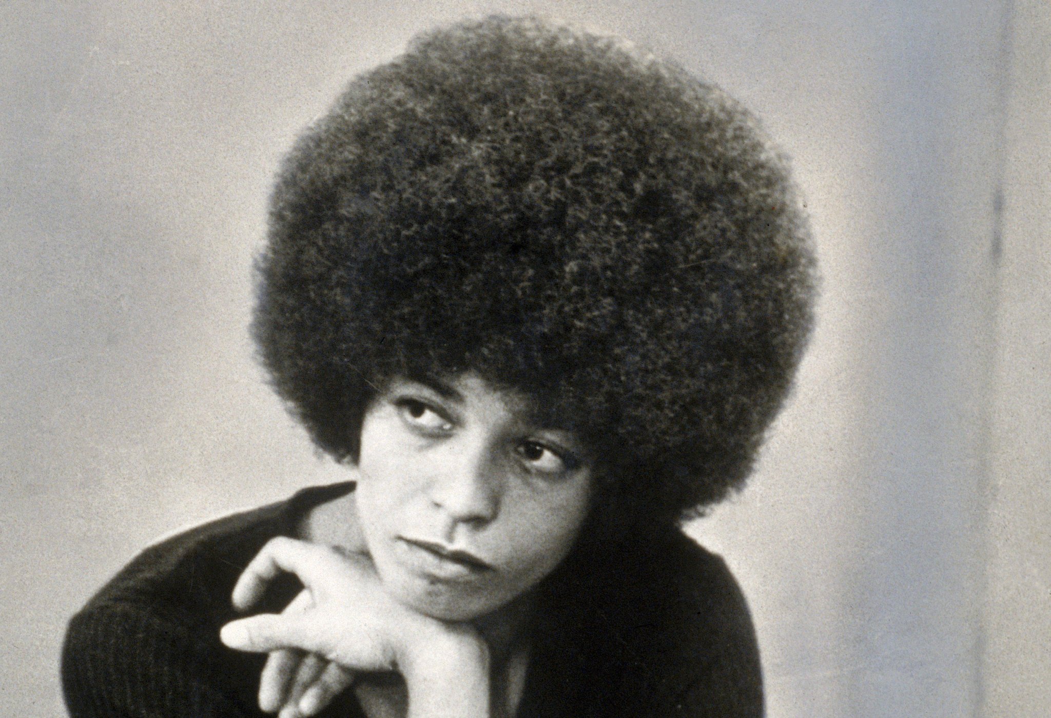  Happy Birthday to Ms. Angela Davis!   Thank you for your leadership and activism.  