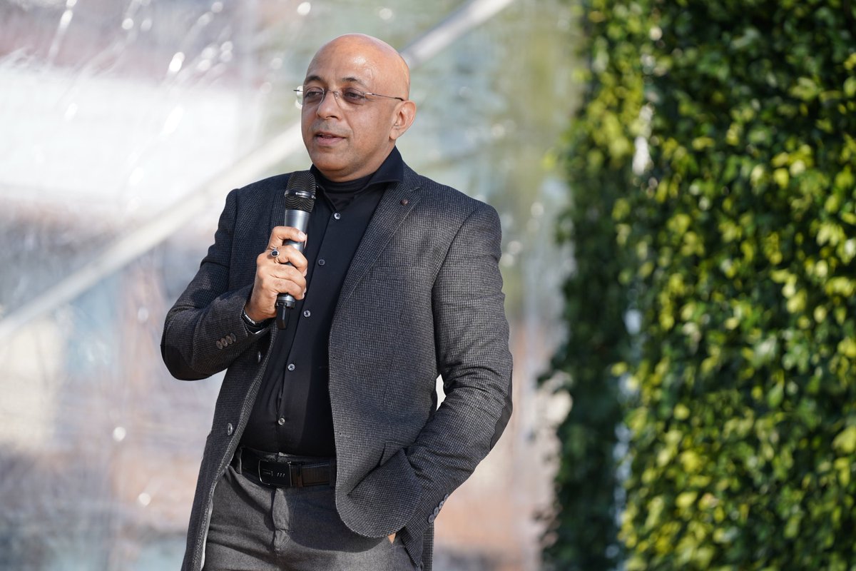 startupjalsa's tweet photo. Opening key Note by Mr Nitin Narang, CEO The Ideaz Factory, Co-Founder Startup Jalsa. Mr. Arvind Vohra, ex-Gionee India, Philanthropist, Investor (Tripoto, Truecaller), Serial Entrepreneur. Mr. Prasoon Gupta, Founder,Sattviko. Mr. Shuja Ahmad Shekh,Co-Founder &amp; COO at RawPressery https://t.co/rQMzYUzwpN