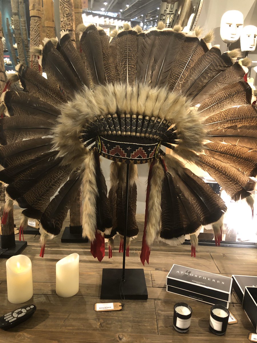 retailLAB's tweet image. Working on new 2020 collection with TEPE metal chief Clemens te Pas in Paris