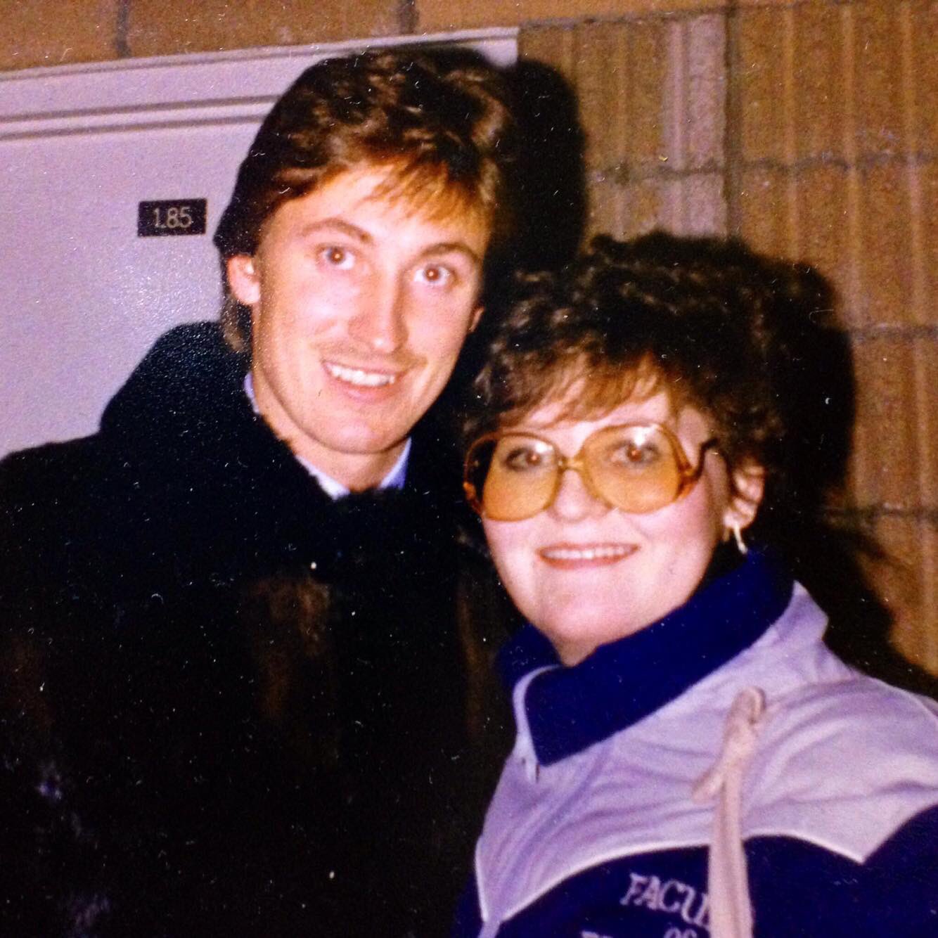 Happy birthday to one of the greatest of all time, Wayne Gretzky. This is of the two of us in 1987. 