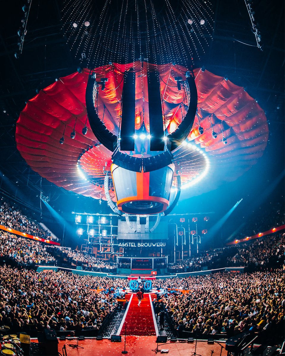 Vanavond gaat de grootste Amstelkroeg van Nederland voor de 10e keer open dit jaar 💥 Wij kunnen niet wachten vrienden! #VVAL2020