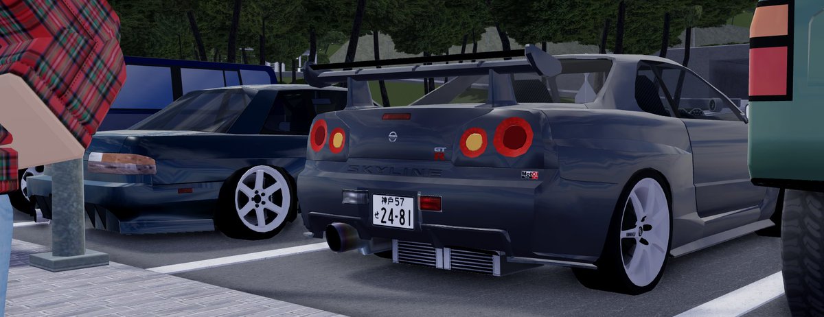 Chilling in the parking lot for the beach with Yoshi in Myoko #rtra #Roblox

📸: YoshiSuzuki