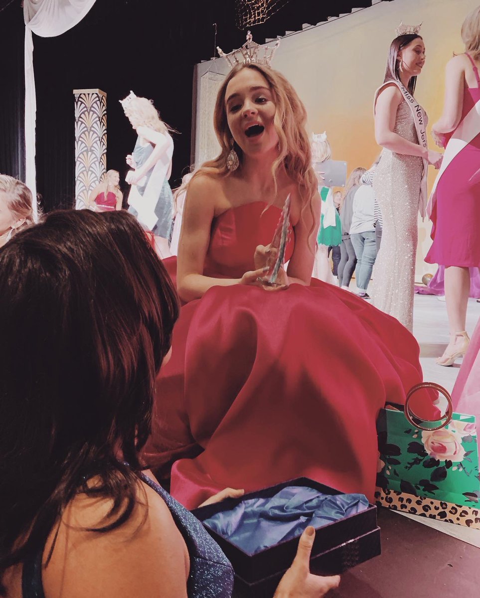 MAOTeenNJ's tweet photo. New Jersey, this has been one of the most incredible years of my life! My dreams have come true, I’ve grown as a person, and truly gained forever friends and family. I could not have done it alone though, to everyone that has impacted my year in big or small ways THANK YOU! https://t.co/glB15Y1lfU
