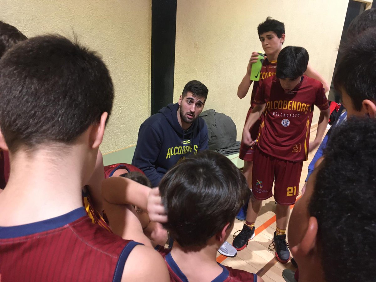 cbalcobendas's tweet photo. #CanteraCBA ⛹️♀️⛹️♂️ | El #PreInfMas se lleva la victoria (70-97) ante @ubvillalba. ¡Enhorabuena! #SúmateAlGranate https://t.co/ZAKaE5CMM9