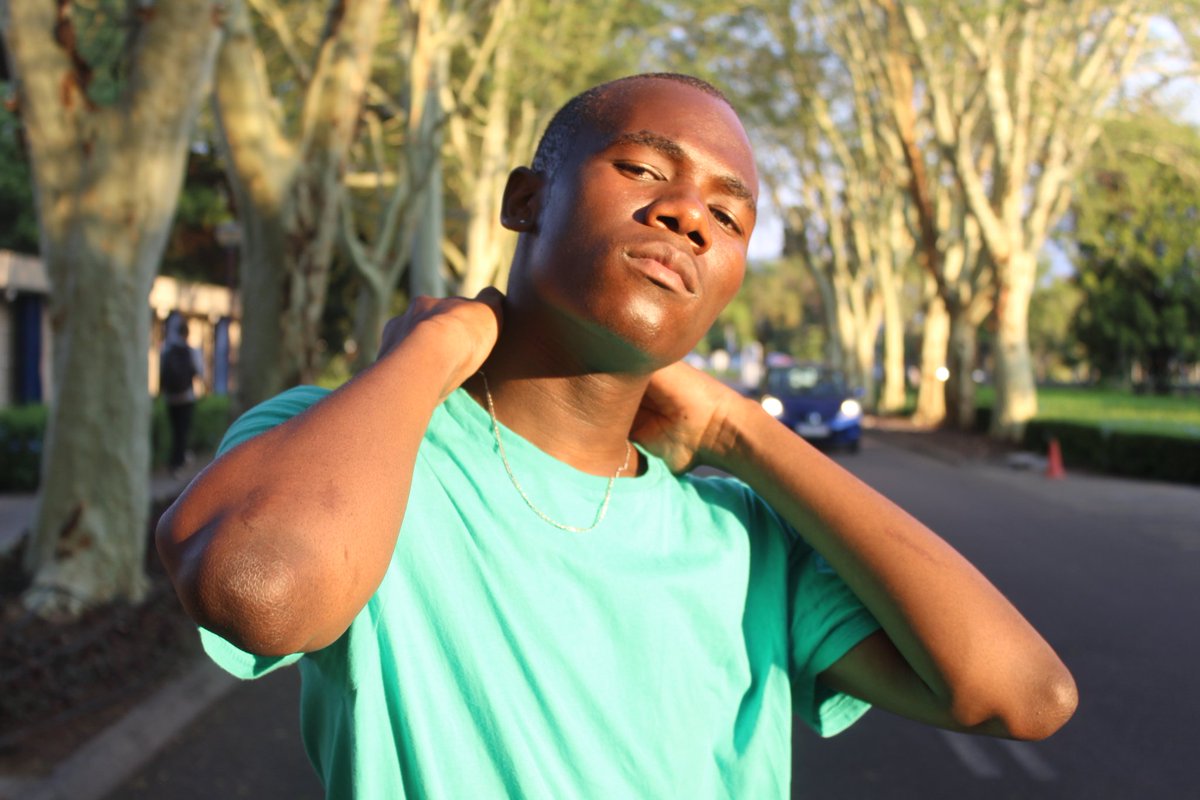 SeweyaB's tweet photo. What you say?
#GRAMMYLive #FirstMetMewGulf #Temblor #wizkid #WitsWelcomeDay #UJFRESHERSADVICE #uMjoloWithAzola #UPWelcomeDay #Uzalo #model #malemodel #modelscout #ValentinesDay #Beyonce #Burna #JayZ #etvScandal #ENGvSA #Eminem #GRAMMYAwards2020 #GenerationsTheLegacy #DJSBU #KAG https://t.co/GNDyTa046t