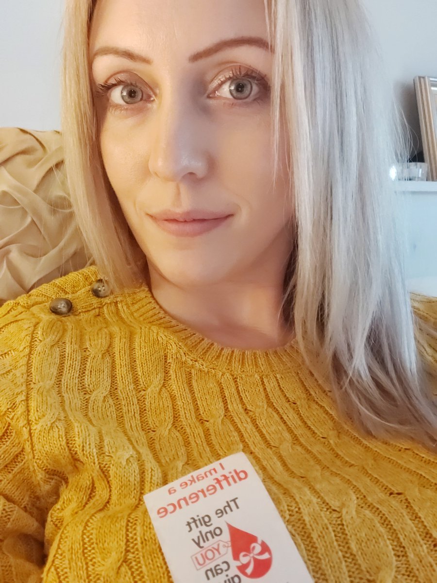 Kelly_Millingto's tweet photo. Donation 11 - check!! The best gift anyone can give in the world... and the only way I can think to thank and repay those amazing strangers who saved my mum all those years ago
#giftblood #oneg https://t.co/g2VimRBgu2