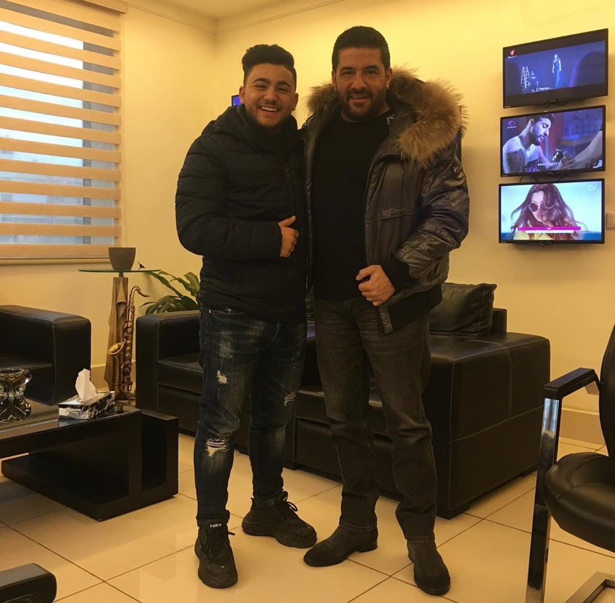 AmirAmuriSY's tweet photo. ختام هالأسبوع كان مسك مع النجم #رضا
Have a nice weekend my friends ❤️ #HammiThkeel #mastergate #mastergateproduction #thevoicekids #mbcthevoicekids #همي_ثقيل 
#lebanon #iraq #egypt #jordan #syria #damascus #aleppo #tunis #morocco #ksa #kuwait #dubai #music #algeria #uae #bahrain https://t.co/RYML1HEeww