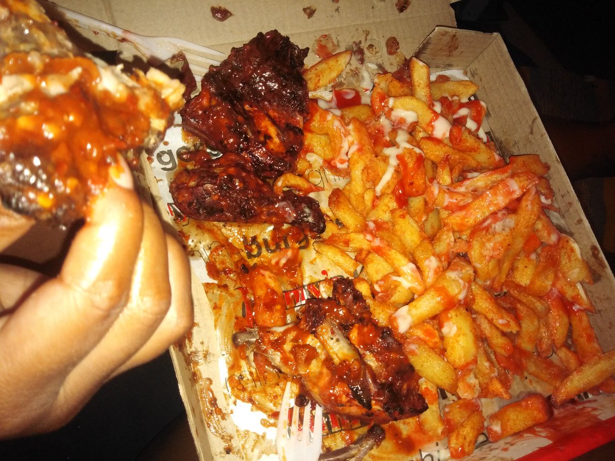 jenniferthebe's tweet photo. @moitieK Jimmy's the best shem💖🍟🍗 https://t.co/h6txbvt6Gp