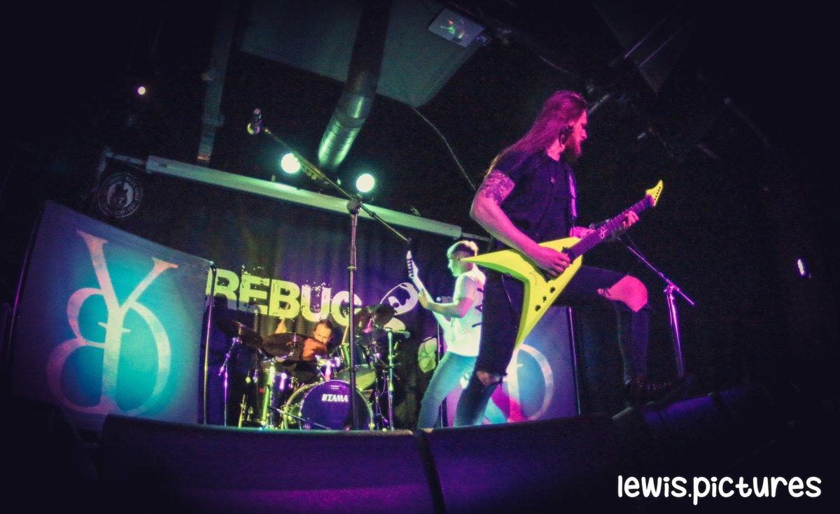 bydbanduk's tweet photo. ⚠️NEW VLOG BEING RELEASED AT 18:00 TONIGHT! ⚠️

#BeyondYourDesign #TogetherWeRise #MelodicDeathMetal #Music #Musicians #HeavyMetal #Leicester #TheFirebug #SolarGuitars

https://t.co/NSStvZZ6PG https://t.co/v0PMSvcez6