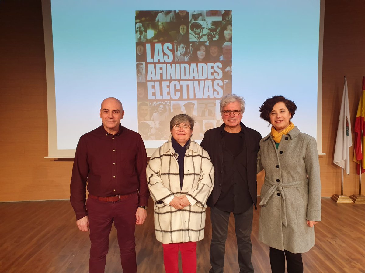 AytMolinaSegura's tweet photo. Ayer sábado comenzaba en el Auditorio del #MUDEM #MolinadeSegura el programa "Las afinidades electivas", promovido por @Cultura_Molina @AytMolinaSegura con una charla sobre cortometrajes a cargo de @alfonsopalazon 
https://t.co/1b6qQ6OTvd
@NortesSoledad
@JuliaFernadezCa https://t.co/qjuO2QnkVm