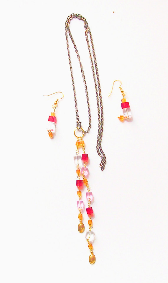 hvaradhan's tweet photo. Pastel Beaded Necklace, Long https://t.co/5oFoUb706W via @EtsySocial #beaded necklace #metal beaded ncklace #LongLariat #BeadedJewelry https://t.co/5rRunZoOQF