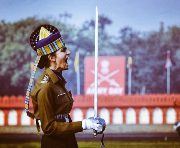 AjayKashyap_'s tweet photo. Has there ever been a more powerful picture?

नारी शक्ति , राष्ट्र शक्ति l

#TaniaShergill 
#RepublicDay2020 https://t.co/YleWZwjqSC
