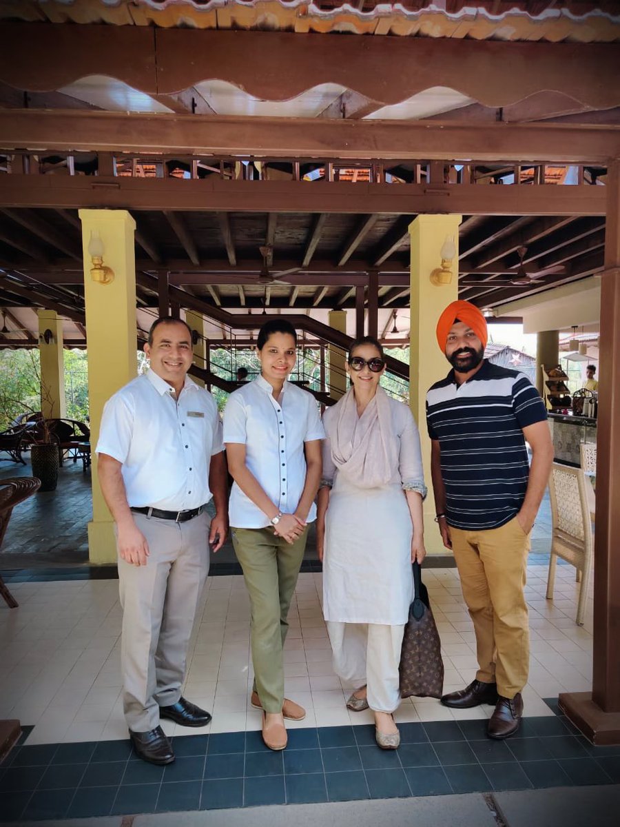 Manisha Koirala Thank You Devaaya Ayurved For Good Services I Hv Loved Your Treatments And Absolutely Fantastic Hospitality Ayurveda Holistichealth Wellness Goa T Co Nmrprzp94a