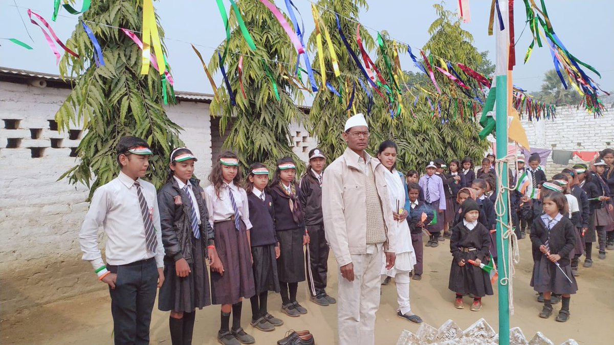 KidStationIndia's tweet photo. "#KidStation celebrating 71st #Republic Day with kids at KidStation Playschool, Nalanda and KidStation Playschool centre Biharsharif.
#LetsDevelopBihar #EdTech #Preschool #EarlyEdTech #Earlyeducation #ruraledcation #BiharEducation #IndiaEducation #Nalanda#" https://t.co/AsYJkadXl3