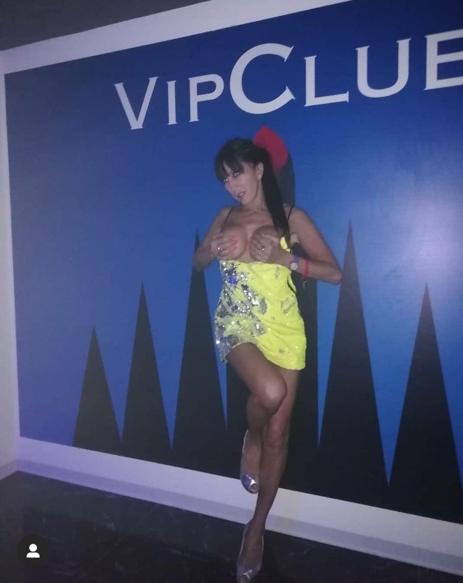 InfoClubPrive's tweet photo. Serata #top #WOWOW quella di ieri al 

🌶️ @prive_vip 🌶️ 

Con ospite @angelagrittioff e tante #coppie #trasgressive https://t.co/Bi9sQnWsW9