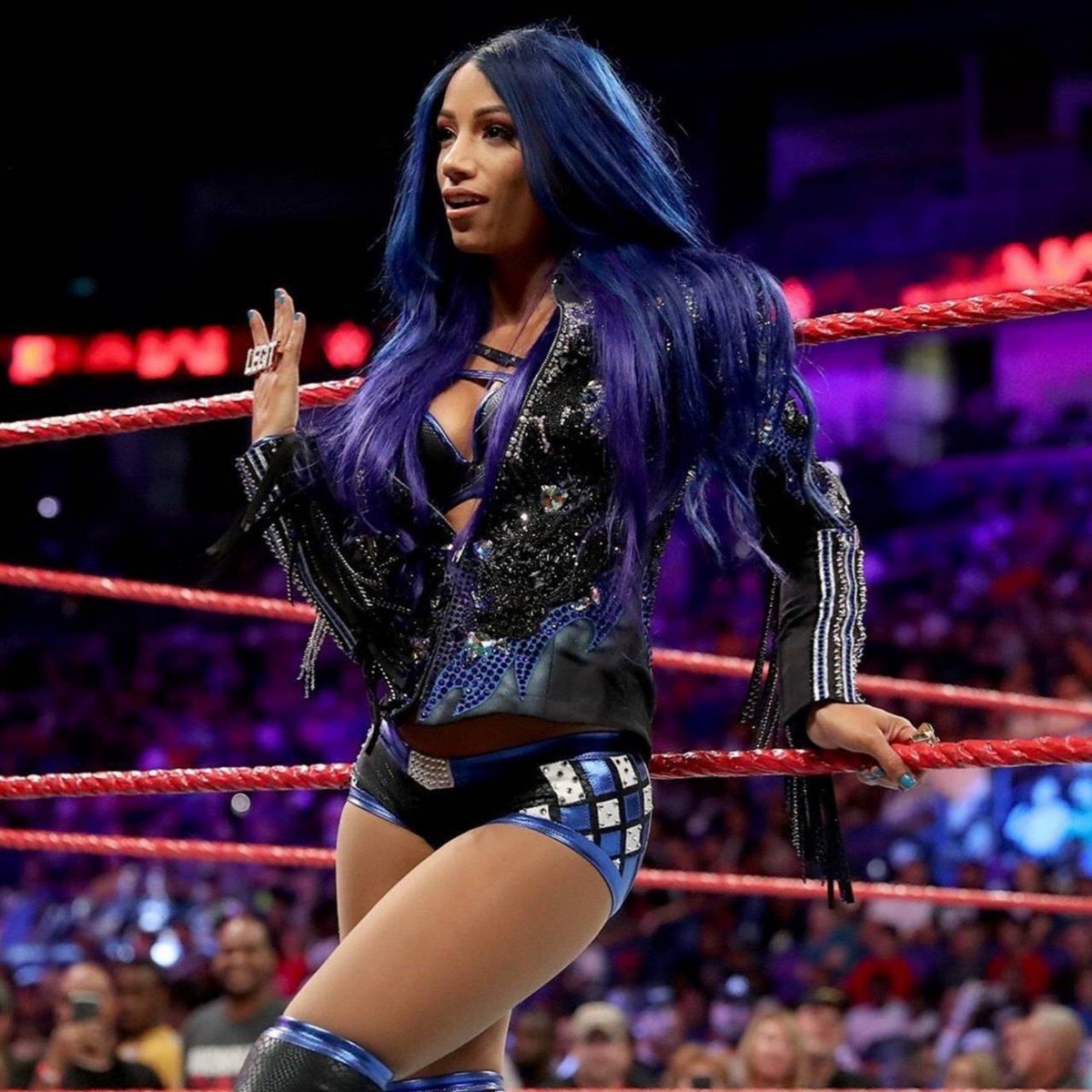 TheLegitDeadly's tweet photo. Wishing @SashaBanksWWE a happy birthday

Your present should be winning the #RoyalRumble and collecting that bonus check

Stay happy, healthy, and grounded.  Both in your personal and professional life.  Do it for you, always

We love you, Mercedes

#LegitBossDay #LegitBlueprint https://t.co/46kKNkkOig