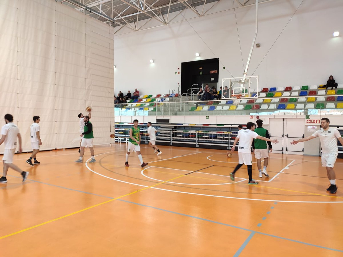 SanPruAD's tweet photo. 🏀SENIOR MASCULINO 1ª
Un espectacular parcial final de 0-14, da la segunda victoria de la temporada al https://t.co/qXUtocuFTb San Prudencio.

INDEPENDIENTE
61-67
https://t.co/crvCfsC9fJ SAN PRUDENCIO

#MareaVerde https://t.co/HEF2D96ZEm