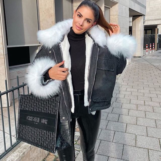 TraceyJaneFash's tweet photo. HOT RIGHT NOW🔥🔥
Give your #style the edge in one of our bang on trend oversized #Denim Jackets- £89.99👌
SHOP THE LOOK👇

https://t.co/4g3TFRWzPl https://t.co/i4UHqo28gF