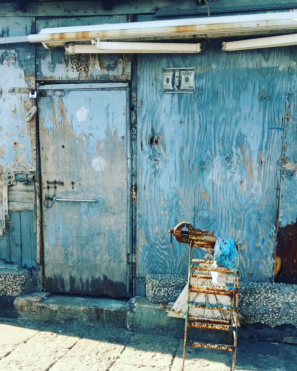 MPIALUCARELLI's tweet photo. #Napoli #sea #winner #seaport #gennaio2020 https://t.co/xcfgbpwpfI