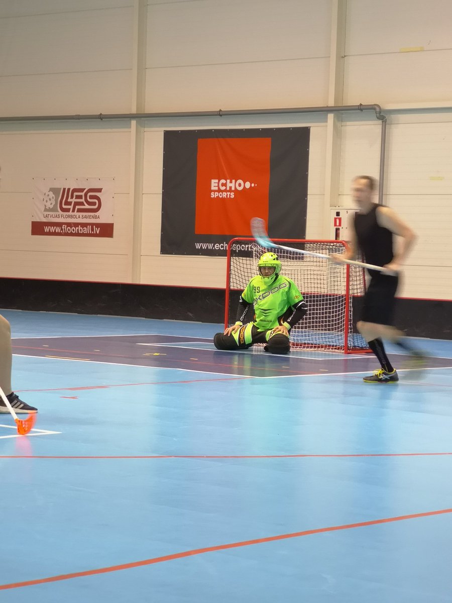 Pirmajā šodienas spēlē <a href="/Komandantstunda/">Komandantstunda</a> vs 3. Kombinācija 3:1
#knčf #florbols #floorball #florbolaveikalslv